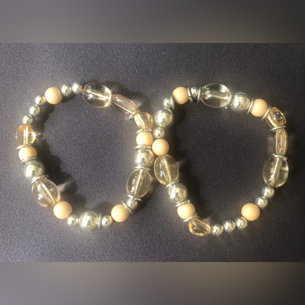 Neutral Bead Bracelet Set - Silver & Beige